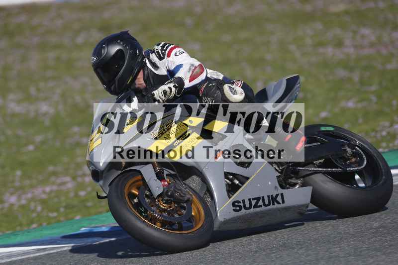 /Archiv-2024/02 29.01.-02.02.2024 Moto Center Thun Jerez/Gruppe gruen-green/122